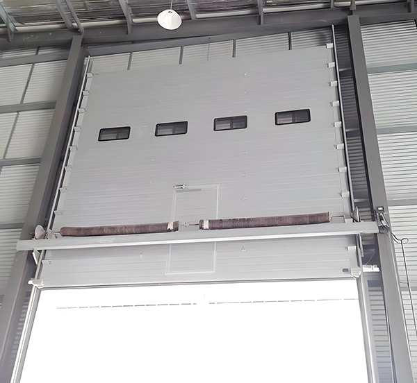 镇巴工业滑升门